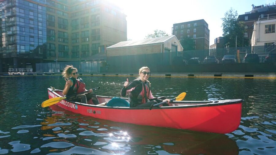 2 seater Canoe Rental in Ladbroke Grove - Quick hits before you go