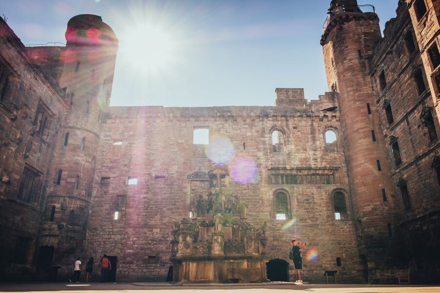 4-Day Outlander Trail From Edinburgh - Day 2: Lord Lovat, Glen Affric, and Loch Ness at Urquhart Castle
