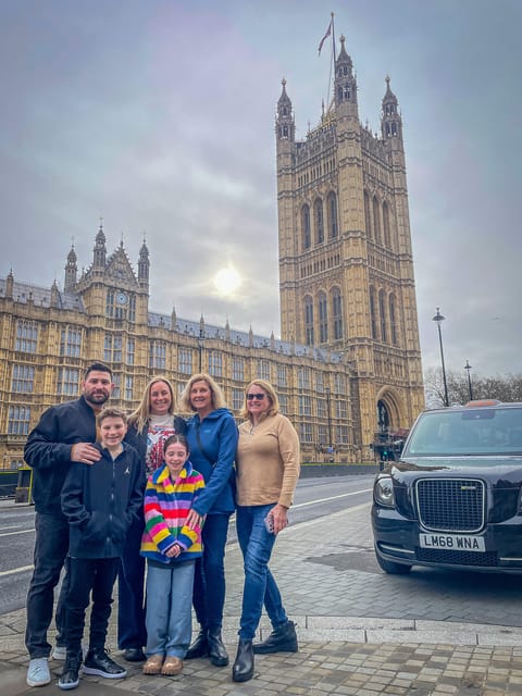 4-Hour Private Tour of London in a Panoramic Black Cab - Hotel pickup and panoramic cab comfort, what to expect in the first hour