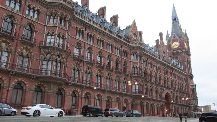 A Muggle's Guide to London: Harry Potter Walking Tour - Key highlights you will remember