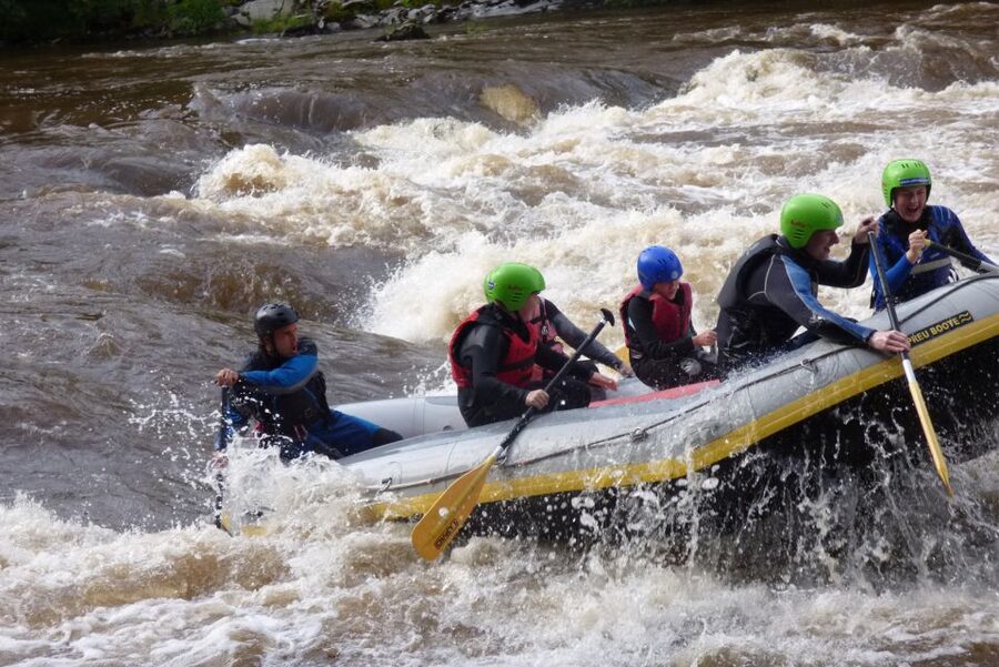 Aberfeldy: Rafting on the River Tay - Who this rafting tour suits best in Scotland