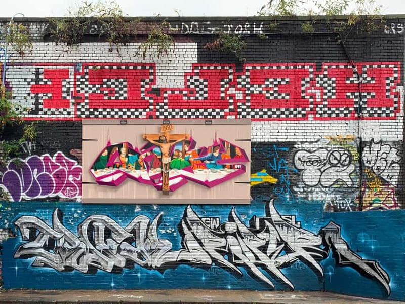 ADVANCED GRAFFITI STREET ART TOUR / SHOREDITCH / EAST LONDON - Graffiti codes, slang, and the hierarchy behind the paint