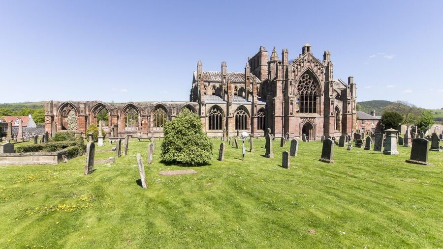 Alnwick Castle, Northumberland & Scottish Borders 1-Day Tour - A One-Day Route That Blends Borders, Vikings, and Wizardry