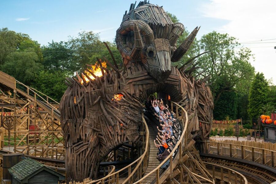 Alton Towers Resort: Entrance Ticket - Practical tips to make an entrance-ticket day feel worth it