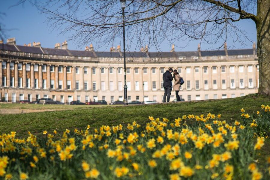 Bath: Bridgerton Filming Locations Walking Tour with Music - Key things I’d plan around