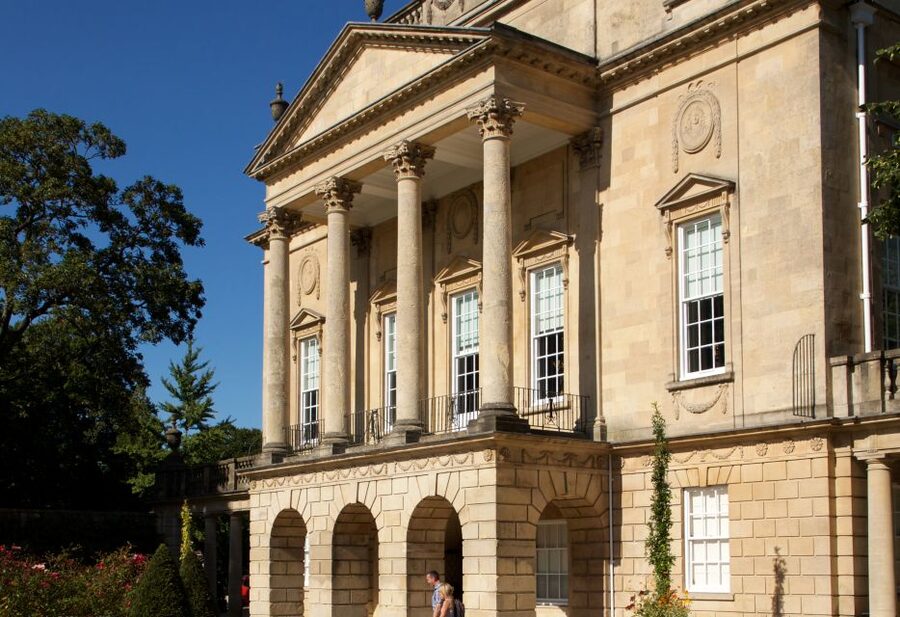 Bath: Bridgerton Filming Locations Walking Tour with Music - 10 Bridgerton filming locations, plus the Bath landmarks that make them convincing