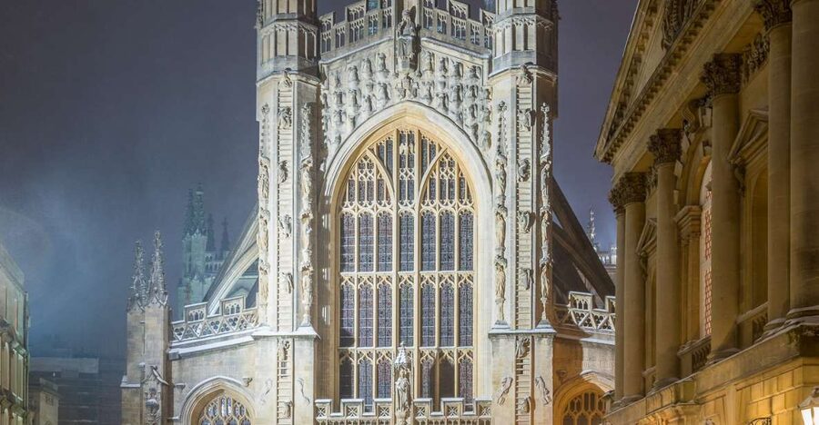Bath: Guided Ghost Tour - Key things that make this Bath ghost tour work