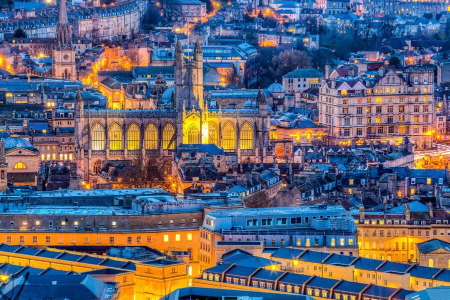Bath: Guided Ghost Tour - The 2-hour walk: pace, steps, and what to wear