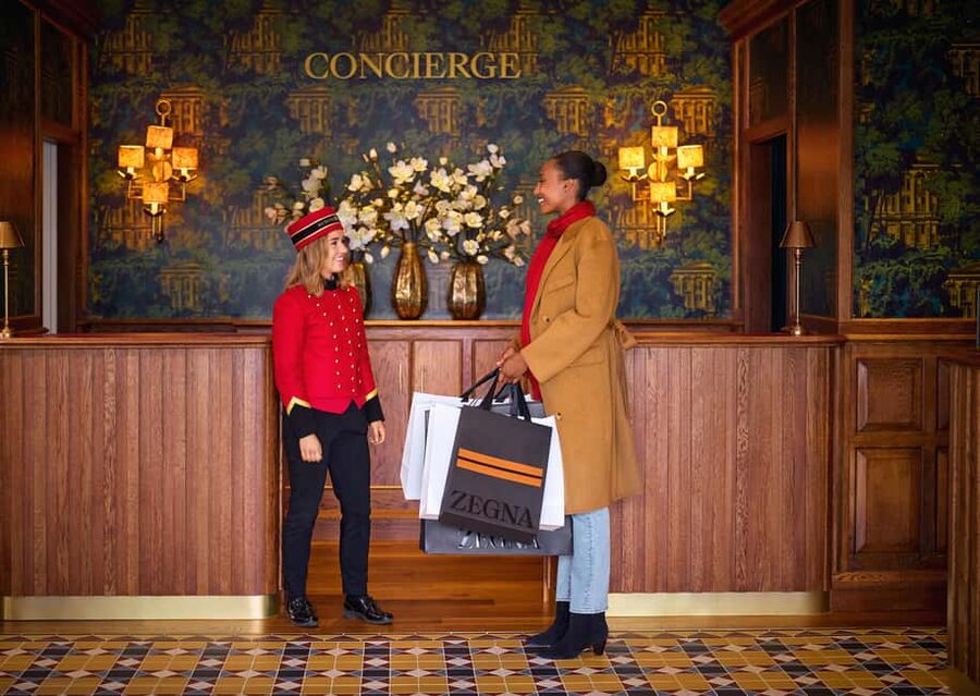 Bicester Village Shopping Trip from London with VIP Discount - The coach day rhythm: what the schedule feels like end to end