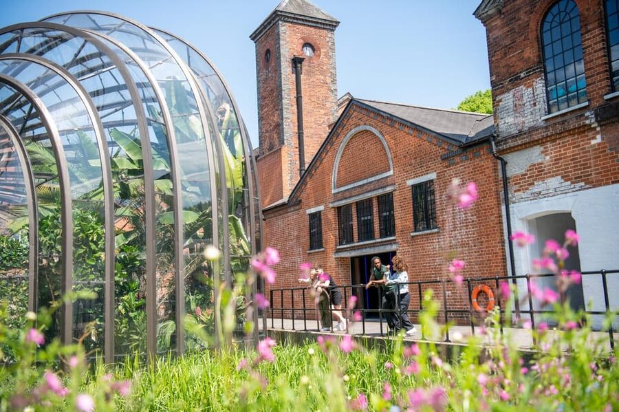 Bombay Sapphire Gin Distillery Tour - Key points to know before you go
