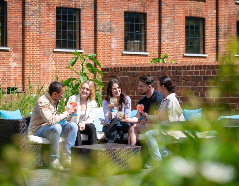 Bombay Sapphire Gin Distillery Tour - The small group advantage: max 6 changes the tone