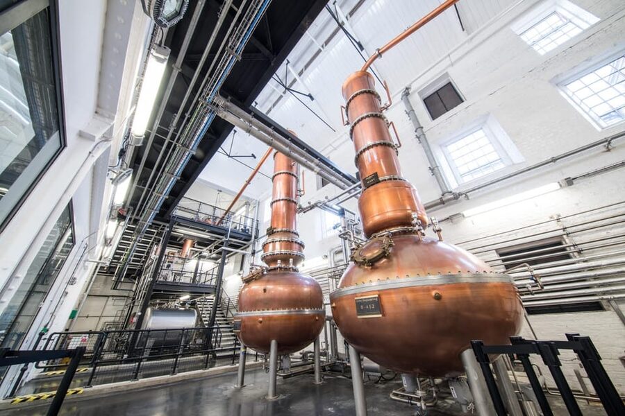 Bombay Sapphire Gin Distillery Tour - The 2-hour flow: Turbine Bar to vapor infusion