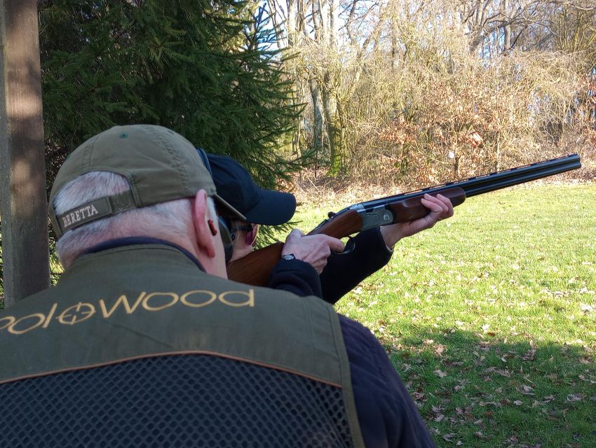 Brighton: 25 Shot Clay Shooting Experience - Tea, Snacks, and the Onsite Food Reality