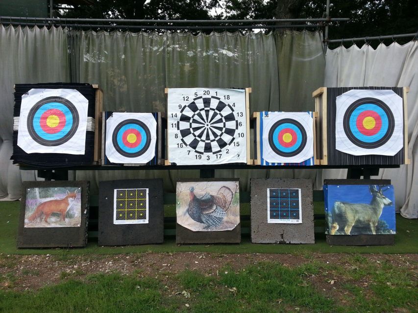 Brighton: Archery Experience - Getting There: The Onsite Minibus, Toilets, and Shoe Rules