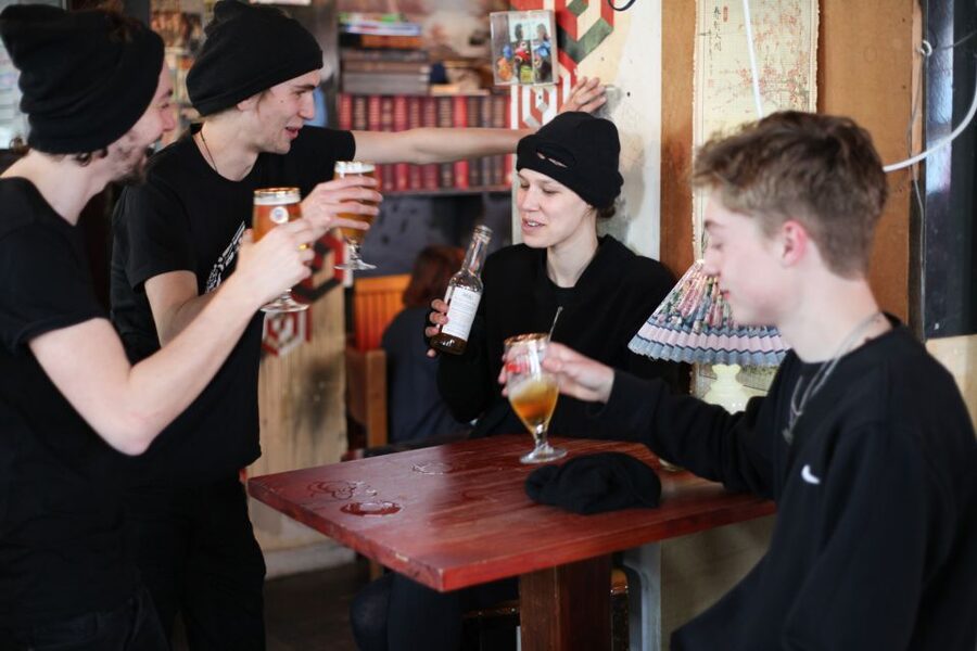 Brighton: Escape the Vault and Rob a Bank Escape Room - Time pressure: how to keep your team calm and coordinated