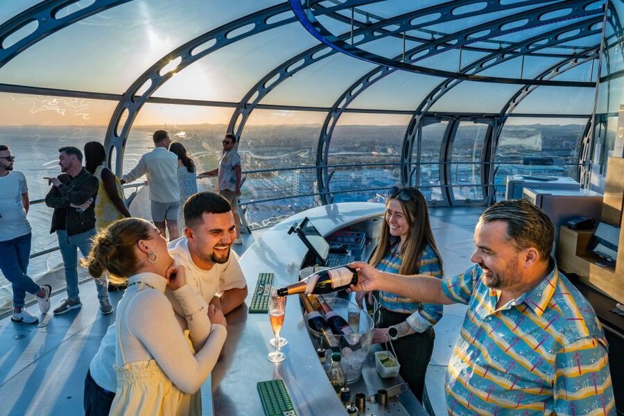Brighton: i360 Entry & Champagne (Soft Drink for Under 18s) - Should you book Brighton i360 Entry & Champagne?
