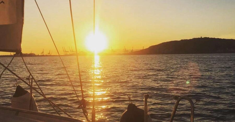 Brighton: Sunset Sailing Cruise with a Glass of Wine - Price and value: is $101 per person worth it?
