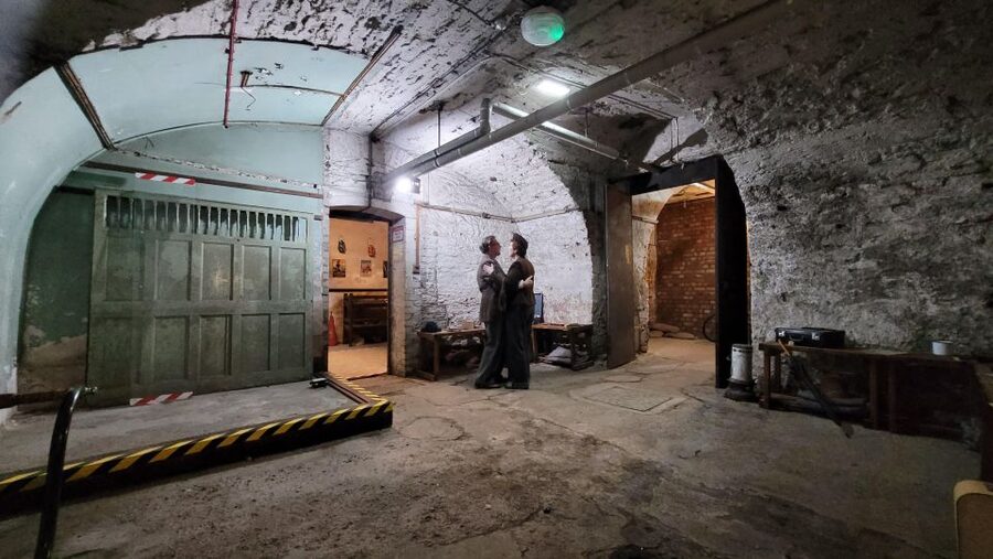 Bristol: Air Raid Shelter & St. Nicholas Market Walking Tour - Quick hits before you book