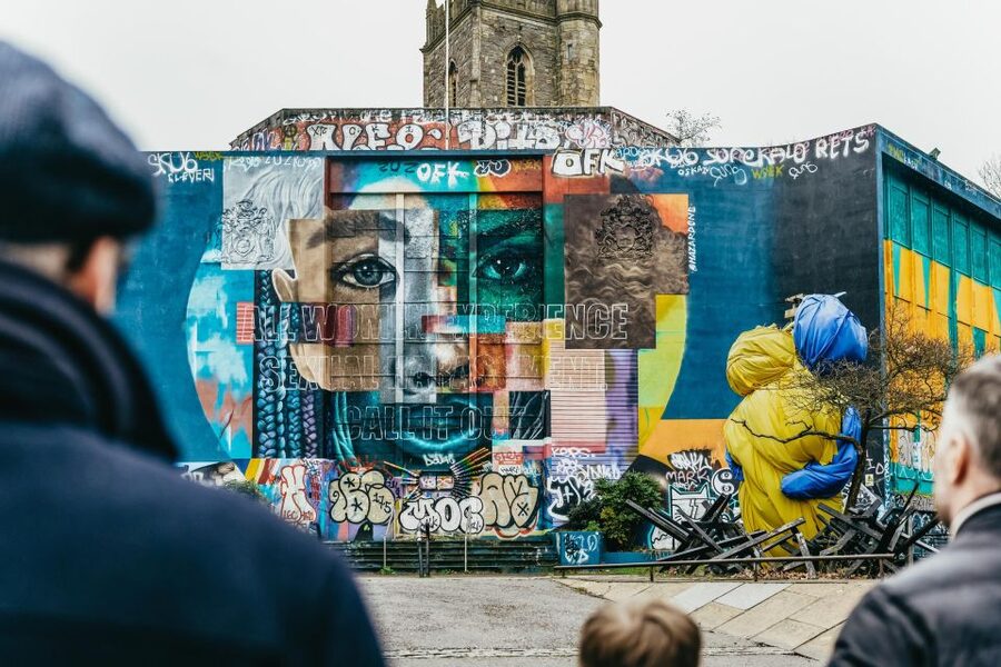 Bristol: Blackbeard to Banksy Guided Walking Tour - Price, pace, and what kind of guide style works best for you