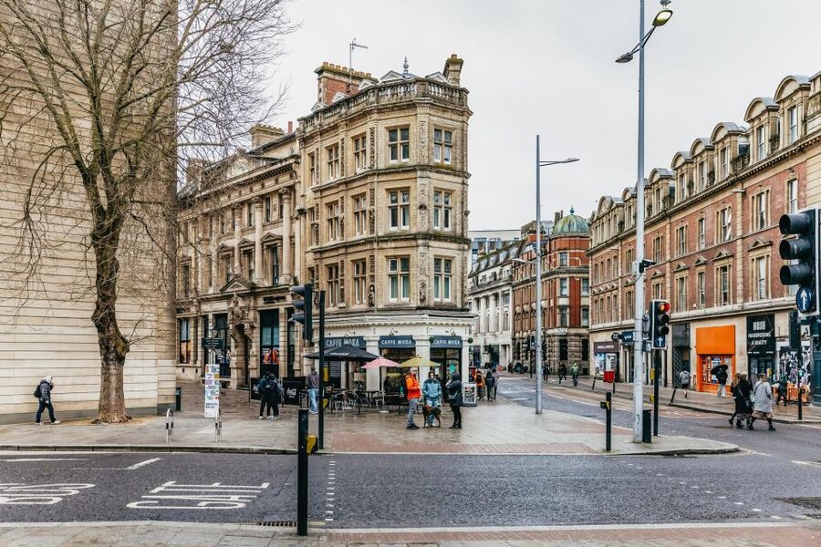 Bristol: Blackbeard to Banksy Guided Walking Tour - Starting at Bristol Cathedral on College Green, and why that first stop matters
