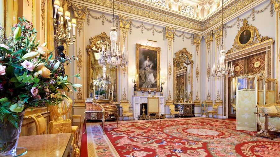 Buckingham Palace State Rooms Entry & Royal London Audio App - White Drawing Room to the Throne Room: where objects carry meaning