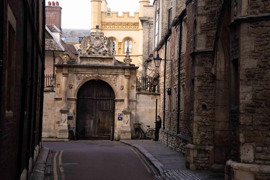 Cambridge: Alumni-Led University Ghost Tour - Key things I’d bet you’ll care about