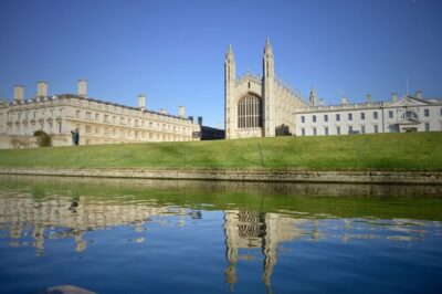 Shared Chauffeured Punting Tour