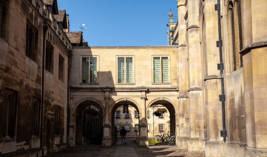 Cambridge: University Alumni Tour with Kings College Option - Choosing the King’s College Option: What You Gain, What You Might Skip