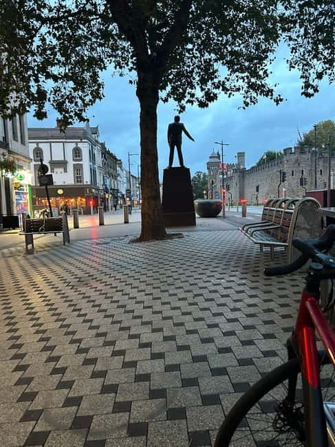Cardiff: City Highlights Guided Walking Tour - Why this Cardiff highlights walk is worth your time