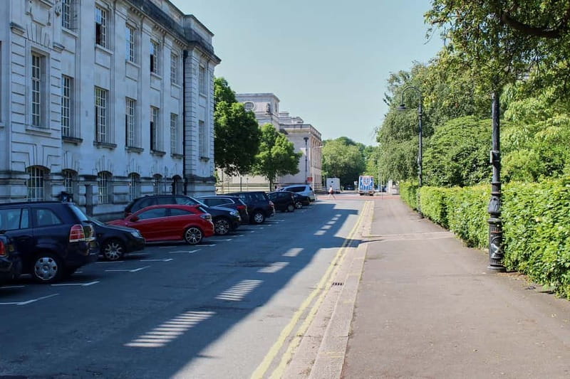 Cardiff: Doctor Who City Walking Tour - Clara’s Deep Breath moment, standing where a simple call becomes a turning point