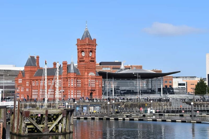 Cardiff: Doctor Who Walking Tour - Price and value for a private group up to 15 people