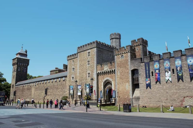 Cardiff: Doctor Who Walking Tour - The 3-hour format, private-group feel, and what that means for you