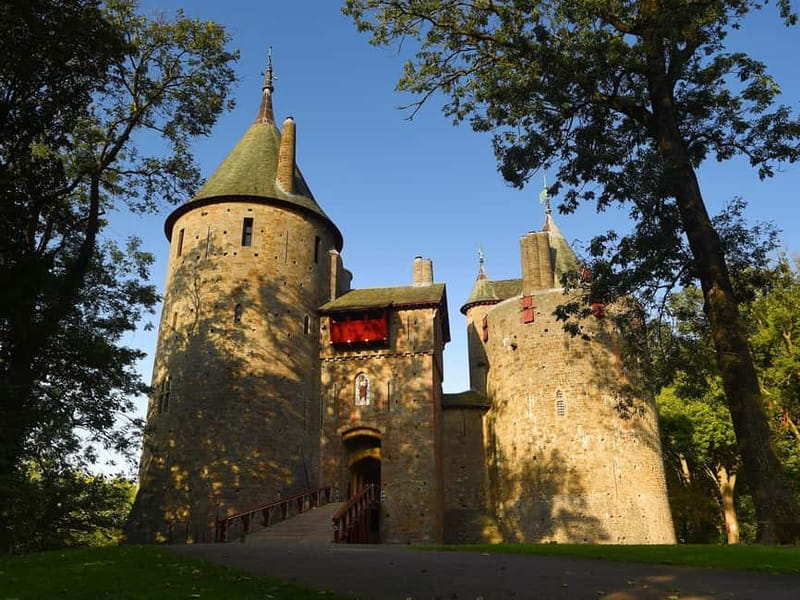Cardiff: Welsh Castles, Mountains & Steam Railway Day Tour - Caerphilly Castle: The Fortress You Can Actually Feel