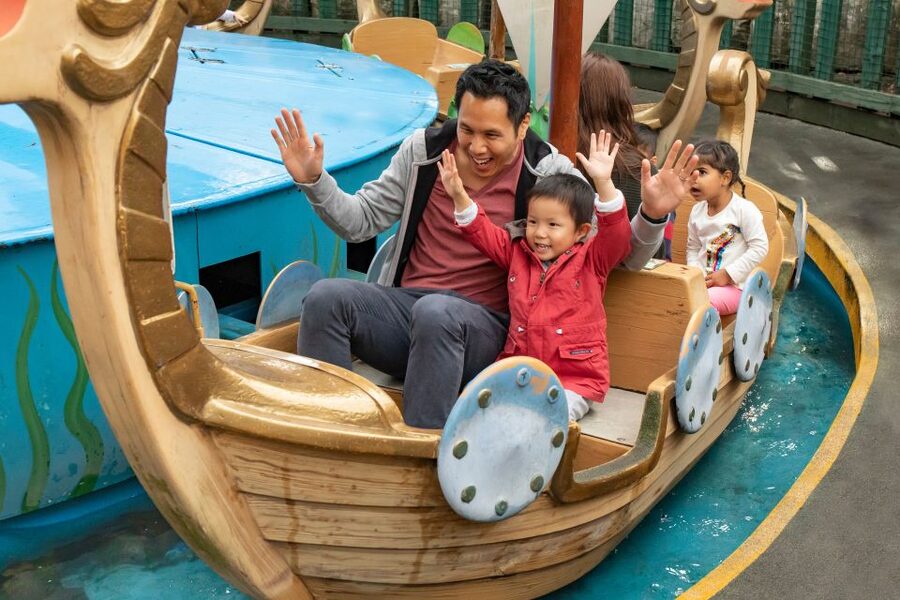 Chessington World of Adventures Resort: Entrance Ticket - Queues, Cleanliness, and Wayfinding: The Practical Stuff to Know