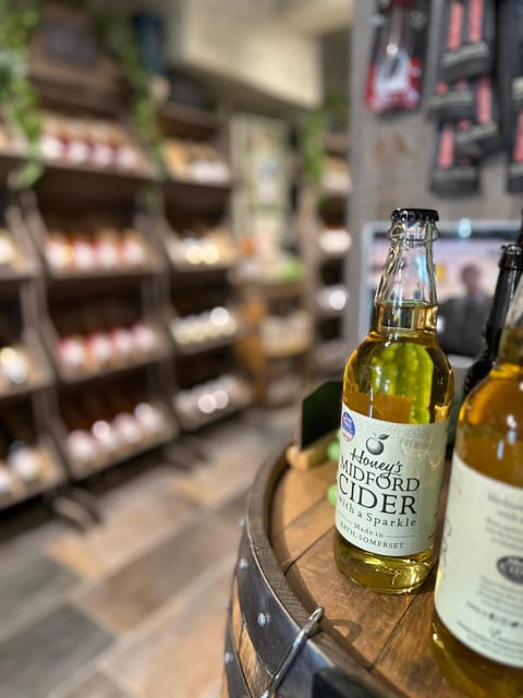 City of Bath: British Wine and Cheese Tasting Experience - British Wine and Cheese in Bath’s Abbey Green Neighborhood