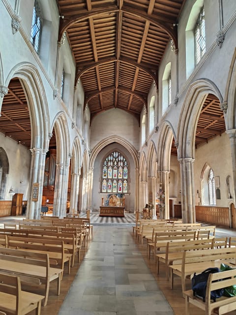 City of London Historical Walking Tour - Guildhall to Royal Exchange: where city pride meets power