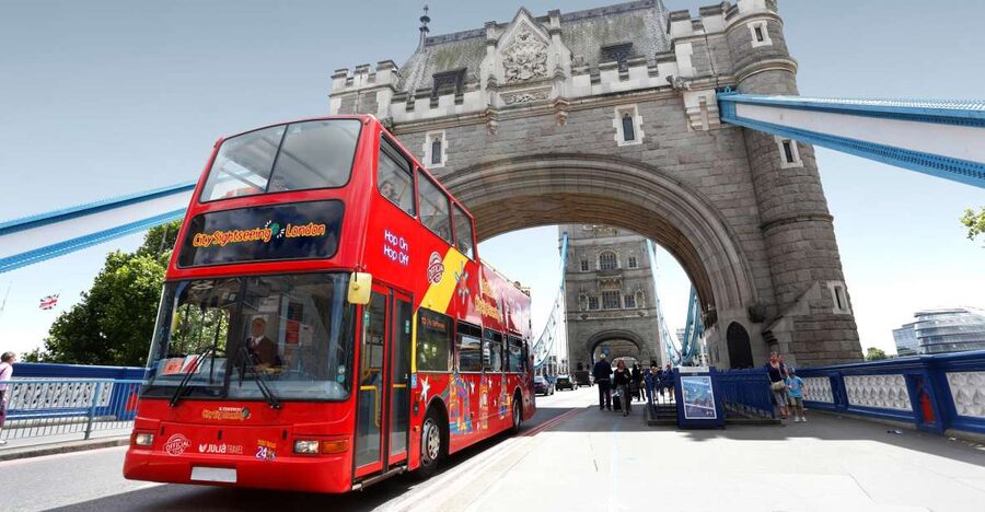 City Sightseeing London Hop-On Hop-Off Bus & Bookable Extras - Logistics and real-world comfort tips for riding open-top buses