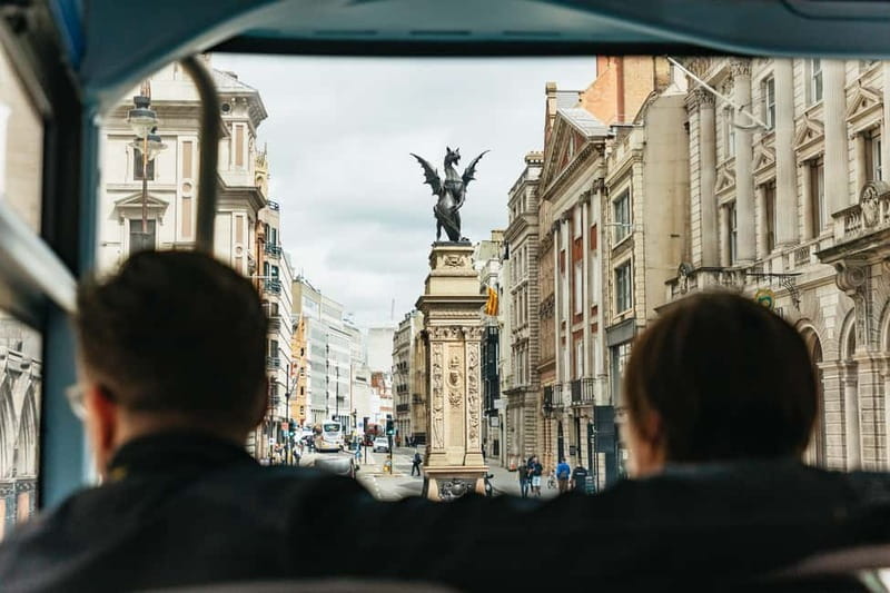 City Sightseeing London Hop-On Hop-Off Bus & Bookable Extras - Blue Route: Kensington and the Victoria and Albert Museum day plan