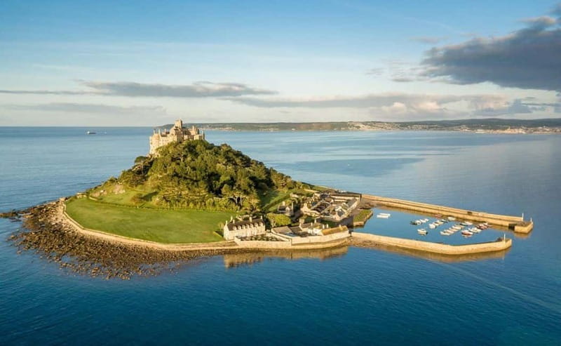 Cornwall: Private Guided Tour - St Michael’s Mount and the Penzance churches, where stories stick