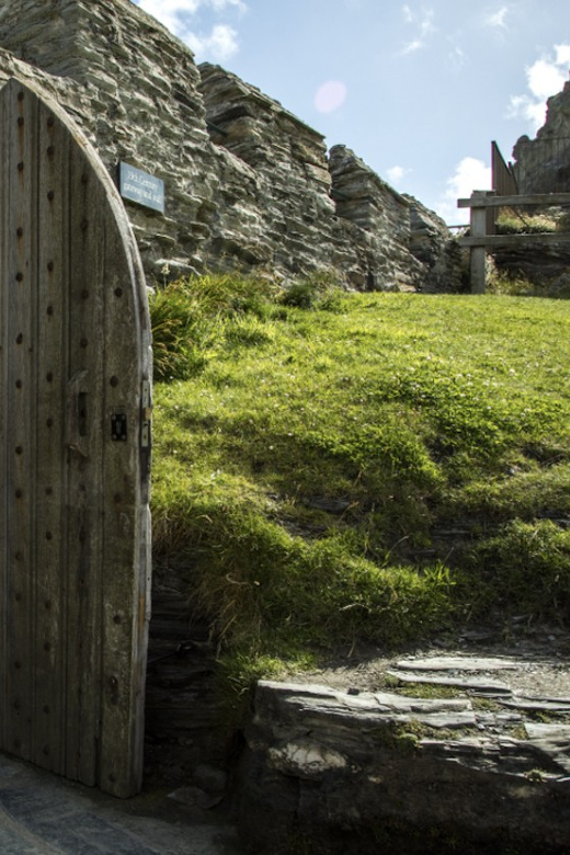 Cornwall: Tintagel Castle Entry Ticket - Gallos the Bronze King: The One Stop That Anchors It