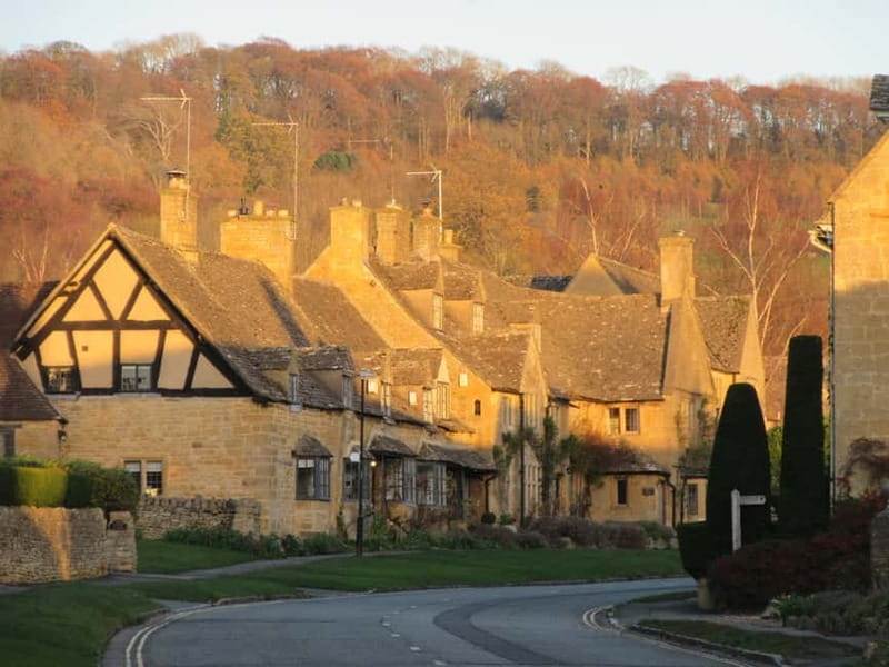 Cotswolds: One Day Cotswolds Walking Tour - What to bring so the day stays pleasant