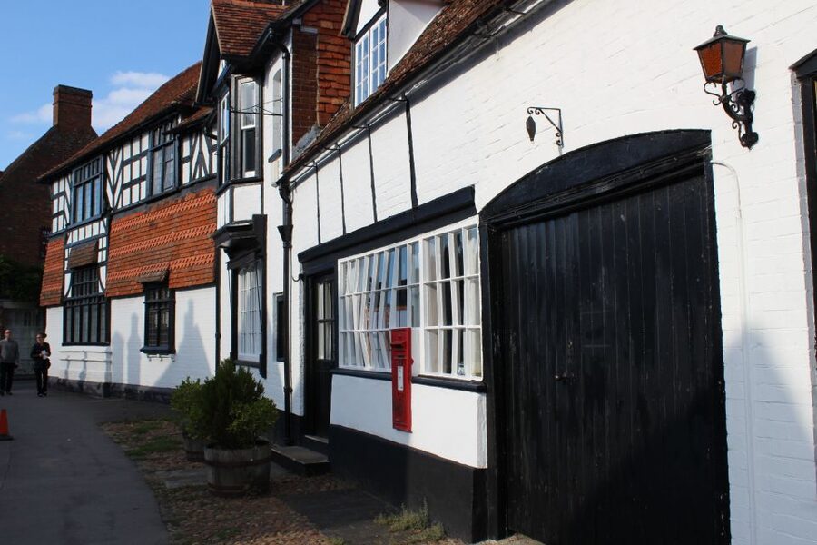 Day-Tour of the Midsomer Murders Locations - Who This Tour Fits Best