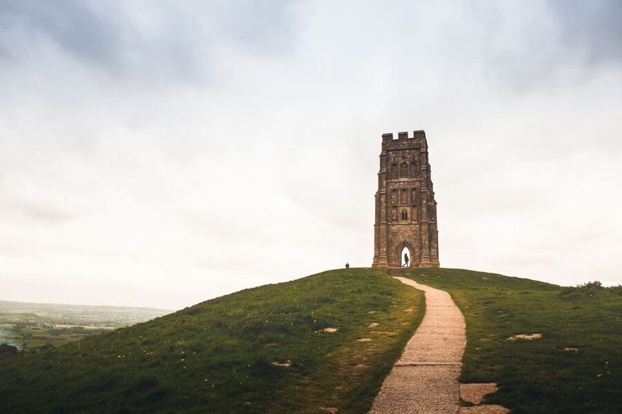Devon and Cornwall: 5-Day Tour from London - Lands End, Poldark filming scenery, and the art streets of St Ives