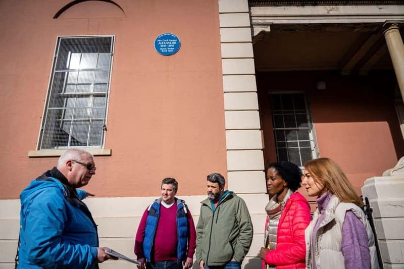 Discover the City Walls - Small Public Group or Private Tour - The Troubles and the peace process, told in a neutral voice you can trust