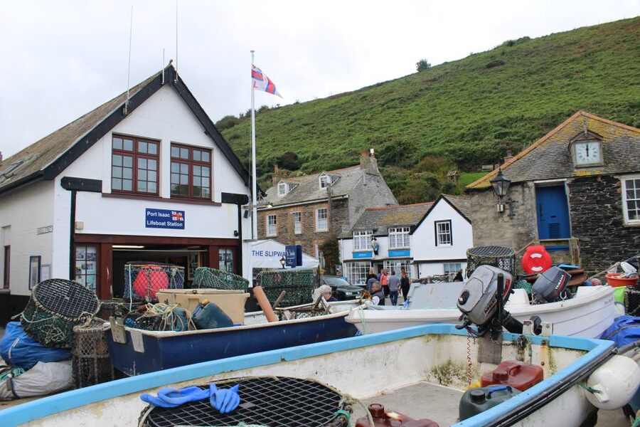 Doc Martin Tour - Port Isaac beyond the set: history, paths, and real local texture