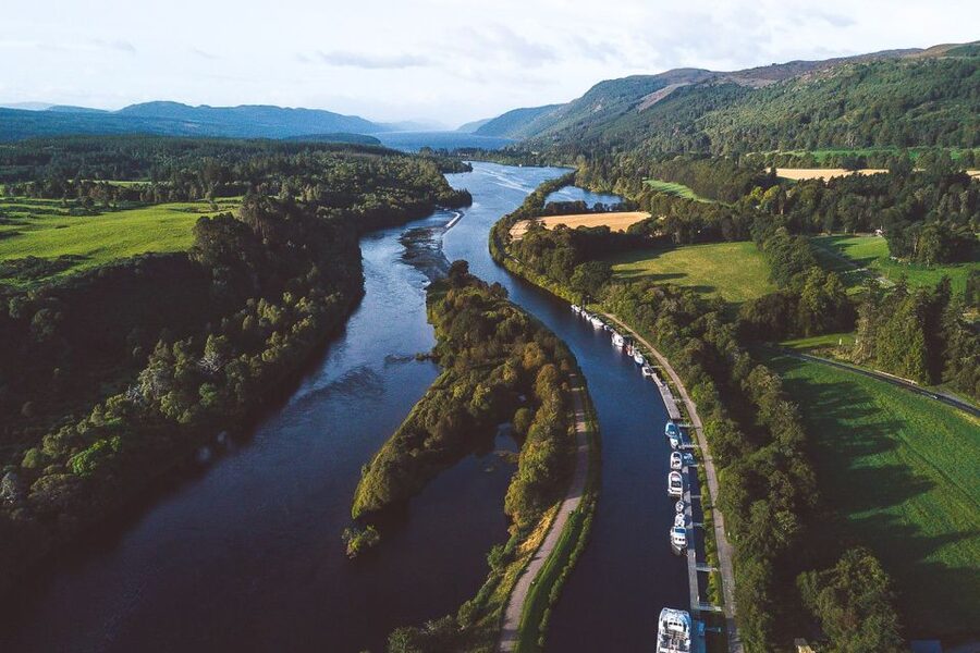 Dochgarroch: Loch Ness and Caledonian Canal 2-Hour Cruise - Practical Logistics: Where to Meet and How to Time Your Day
