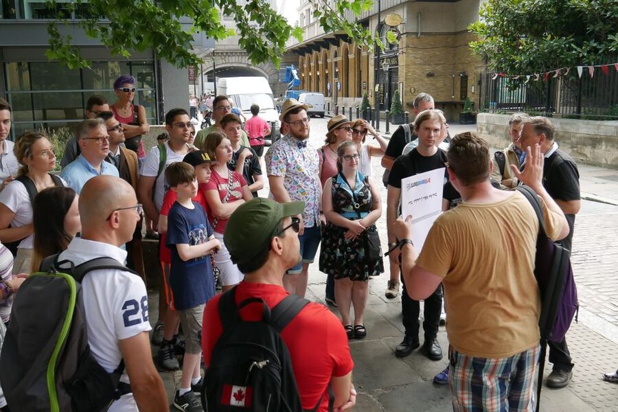 Doctor Who London Walking Tour - The Bells of Saint John HQ and the Rose signal transmitter
