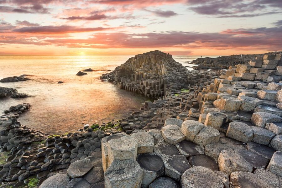 Dublin: Giants Causeway, Dark Hedges, Dunluce & Belfast Tour - Coach Comfort, Bathroom Breaks, and How to Survive a 12-Hour Day