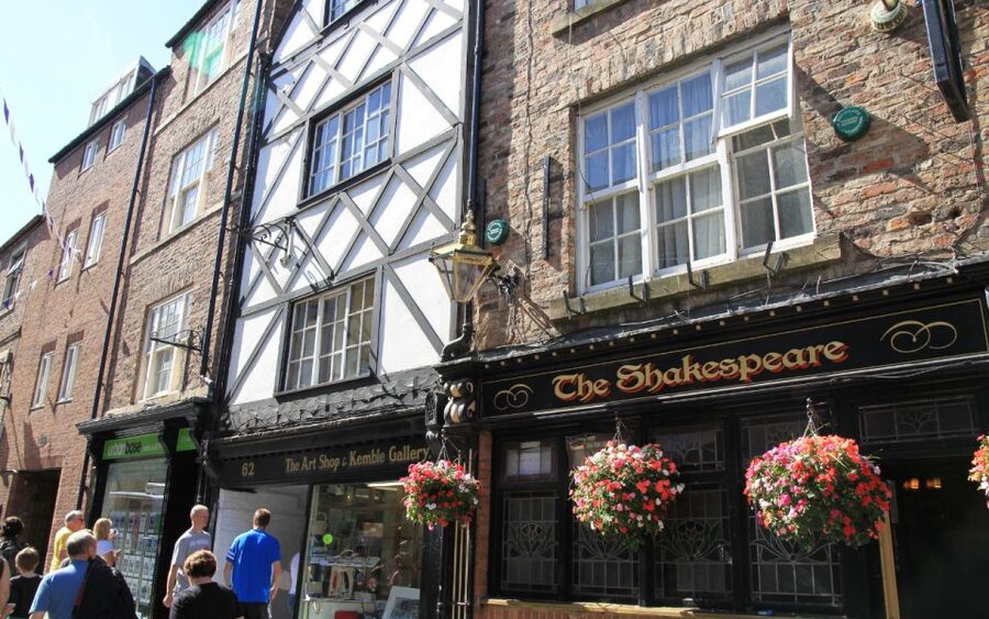 Durham Walking Tour and Tales of Crime and Punishment - Who this tour suits best, and who should skip it