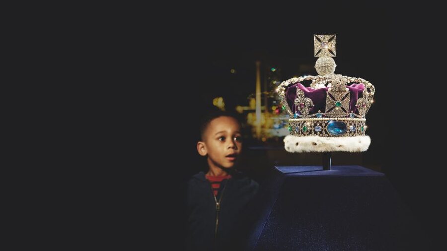Early Access:Tower of London Opening Ceremony & Royal London - The Thames boat ride to Westminster, a calmer way across the river